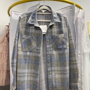 beachlunchlounge Blue and Gray Plaid Shirt Jacket